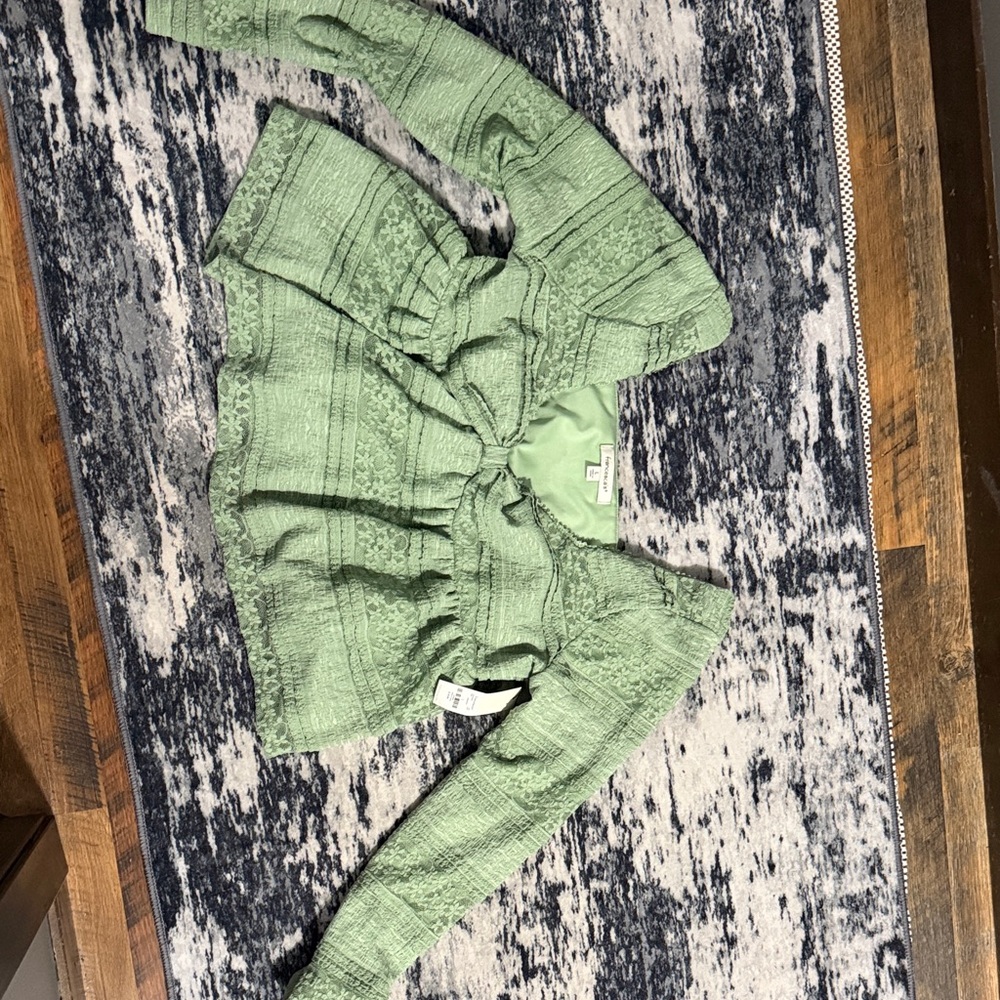 Francesca's Collections Green Lace Blouse